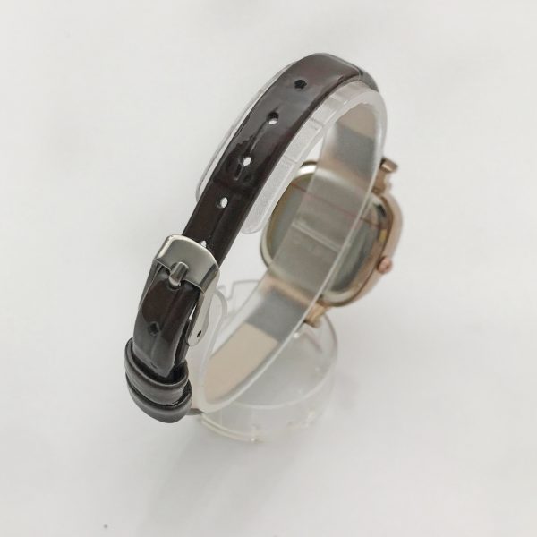 French light luxury niche design watch female simple temperament small cube sugar student retro female watch SENO-90021 - Image 6
